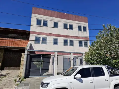 Edificio Comercial en Munro