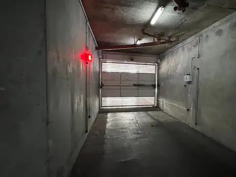 Cochera en venta por rampa de hormigon