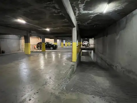Cochera en venta por rampa de hormigon