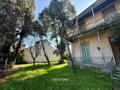 Casa en Venta en Monte Grande, USD 430.000