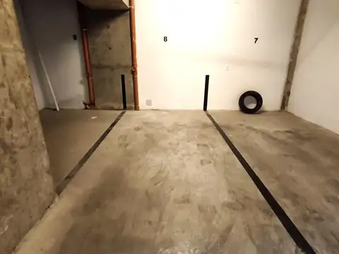 Cochera en República de la Sexta