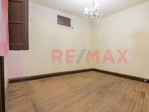 Depto Tipo Casa en Venta 60 años