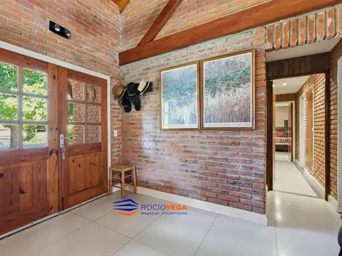 Casa 4 ambientes con 3 baños