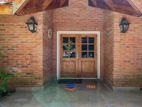 Casa en venta en Country Club Los Cardales Campana