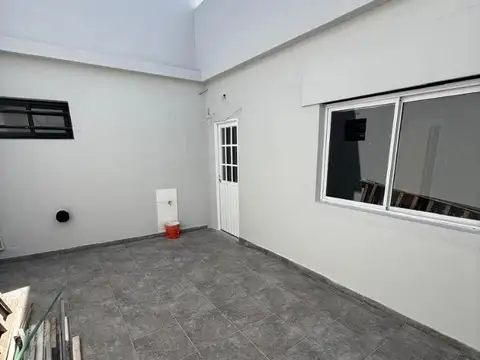 Depto Tipo Casa 3 ambientes con 1 baño