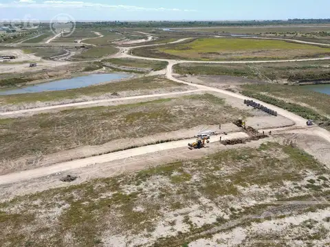 Lote en venta en el barrio cerrado Lagoon Hudson