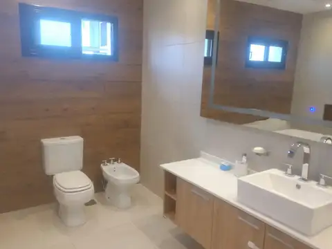 Casa en venta en Jardines de San Lorenzo - San Lorenzo Chico