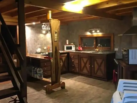 Casa 5 ambientes con 3 baños