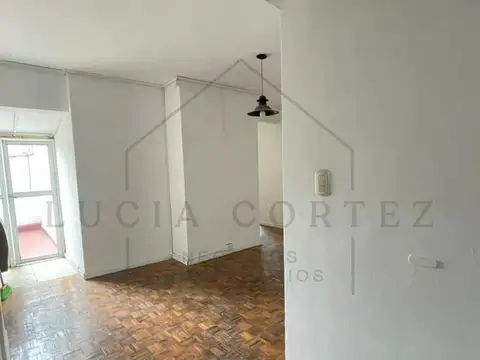 Marcelo T. de Alvear al 900