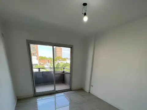 DEPARTAMENTO 2 AMBIENTES CON TERRAZA PROPIA