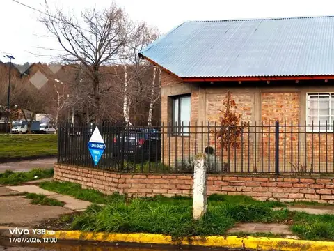 Venta casa 2 dormitorios -APTO CREDITO- B.º Las Rosas - San Martin de los Andes San Martin