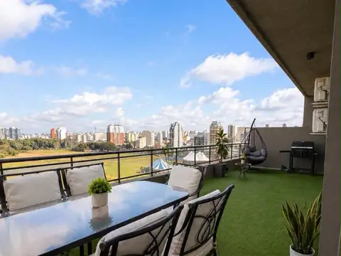 VENTA 4 Ambientes con Parrilla Propia, Terraza y Vista a Plaza – Parque Patricios