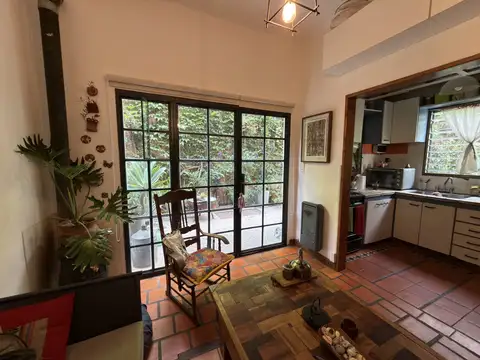 Depto Tipo Casa 3 ambientes con 2 baños