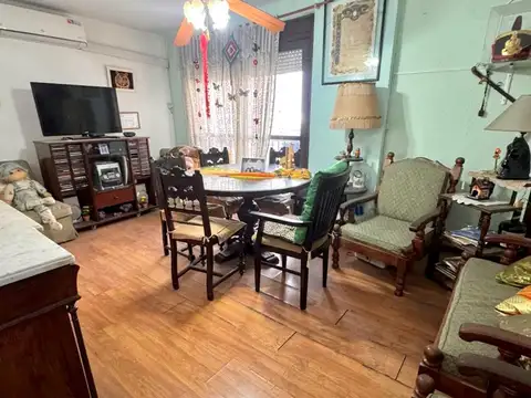 Avenida Montes De Oca 1200, Piso 7