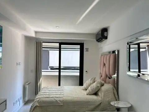 Avenida Álvarez Thomas 900 , Piso 4