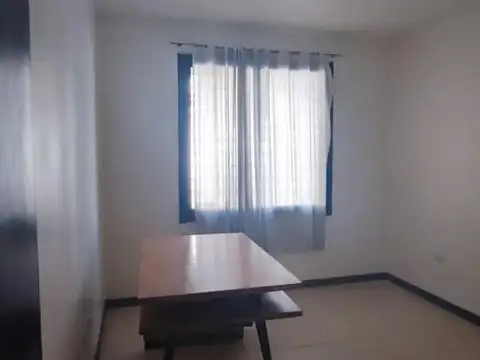 Departamento en Alquiler en Coronel Dorrego, $ 620.000