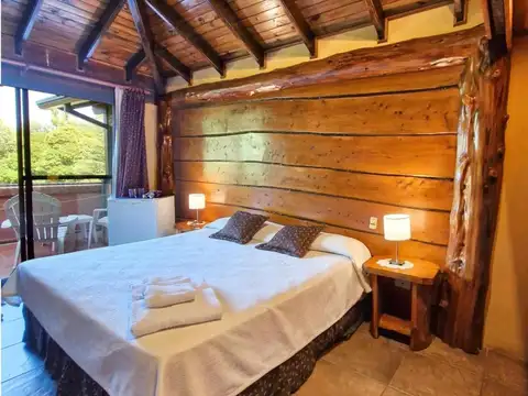 Edificio Comercial en Venta - 20 Dormitorios 24 Baños - 4120mts2 Villa General Belgrano