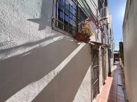 Depto Tipo Casa en Venta de 5 ambientes
