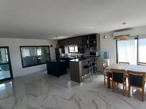 Casa en Venta en San Sebastián, USD 192.000