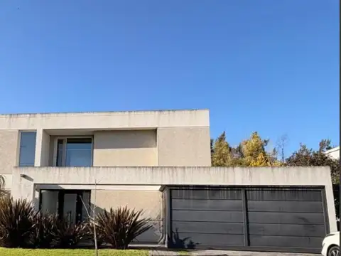 CASA en venta BUENOS AIRES VILLAGE Bella Vista