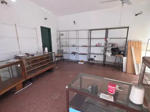 Local en Alquiler 50 años