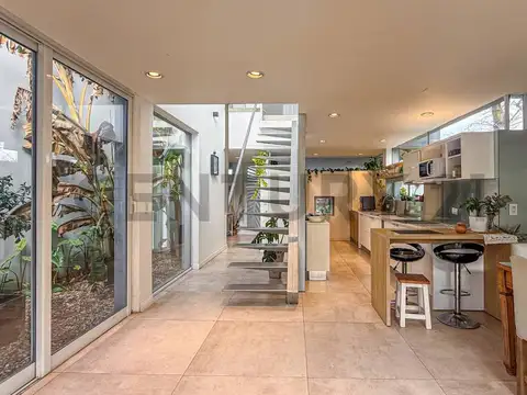 VENTA CASA 4 AMBIENTES   BARRANCAS DE SAN BENITO