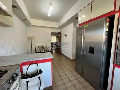 Casa en Venta al Oeste