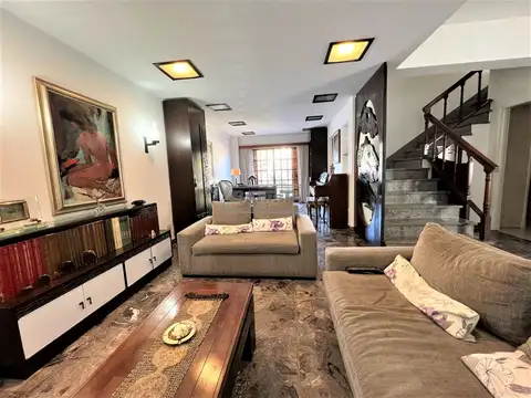 Casa en Venta de 5 dormitorios