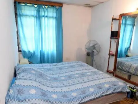 Casa en venta - 4 Dormitorios 2 Baños - 2.370Mts2 - El Trébol, Echeverría