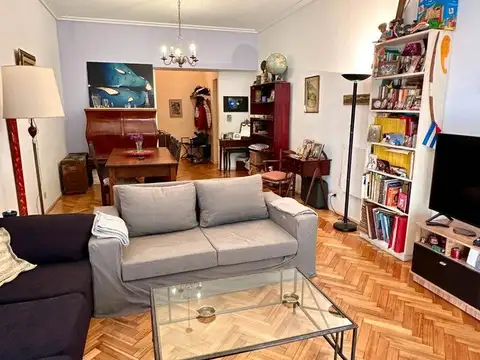 Departamento 4 ambientes con 2 baños