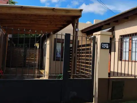 Casa Venta Gral Madariaga 4 ambientes