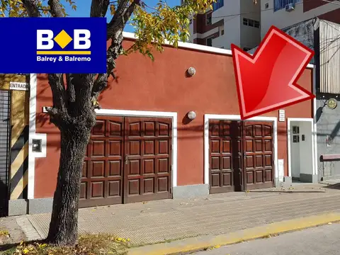 COCHERA + BAULERA PRIVADA  -  ENTRADA Y SALIDA DIRECTA