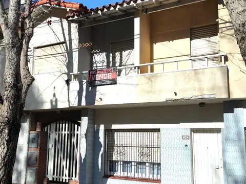 Avellaneda 200, Piso 1°