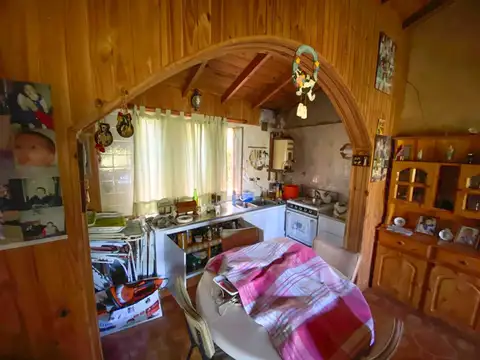 Casa 3 ambientes con 1 baño