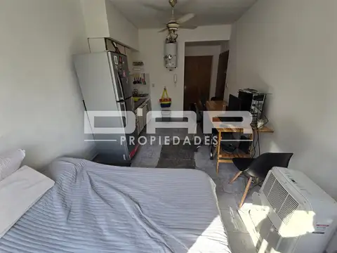 Depto Tipo Casa en Venta de 1 dormitorio