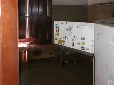 Casa 4 ambientes con 1 baño