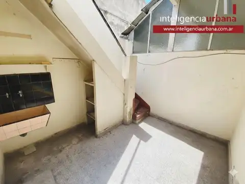 Depto Tipo Casa 3 ambientes con 2 baños