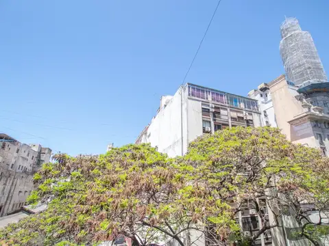 Venta con renta, Reciclado a nuevo, luminoso, vista abierta
