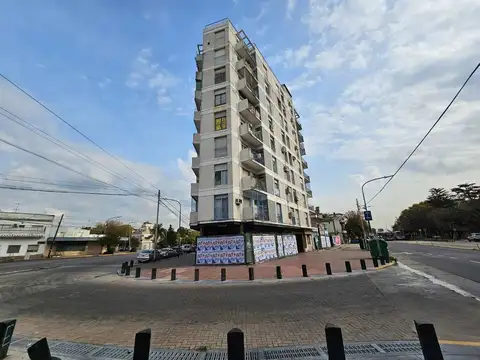 Avenida Juan Bautista Justo 8300