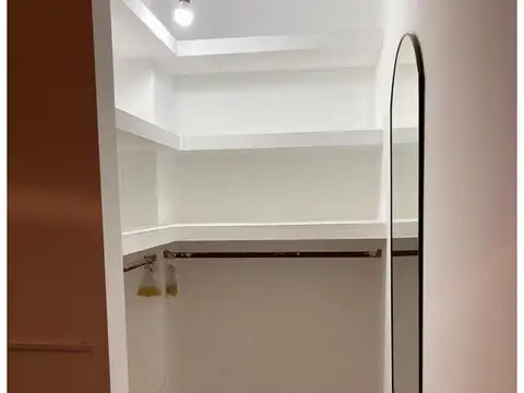 venta de departamento de 3 ambientes con patio en Ramos Meji