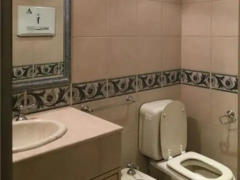 Oficina 3 ambientes con 2 baños
