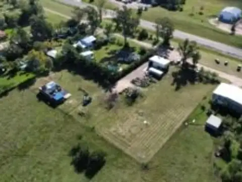 GALPON + CASA- sobre Ruta 135 Km 4,5
