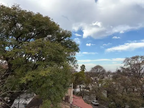 Oficina en Venta 53 años