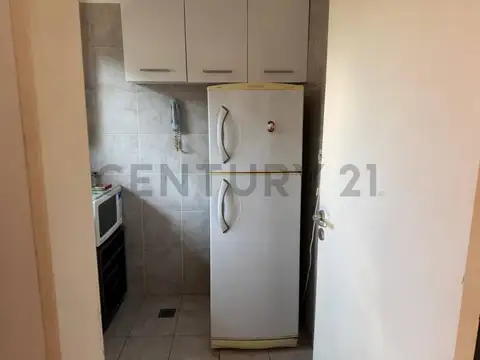 Departamento en Alquiler en Balvanera, $ 645.000