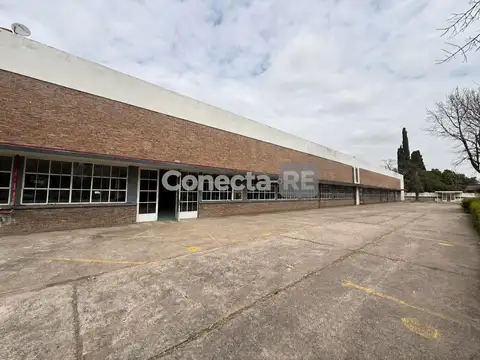 DEPOSITO INDUSTRIAL AV CROVARA