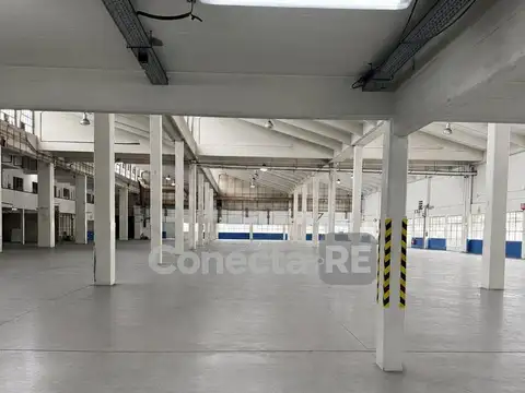 Deposito 3630 m² Predio Cerrado