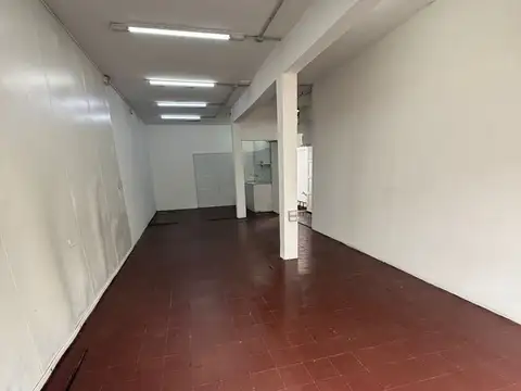 Local en Alquiler Via Pública