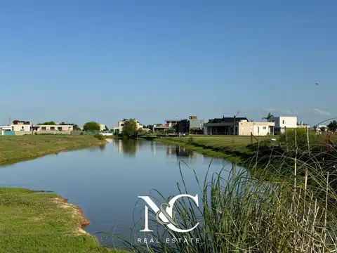 Terreno Lote en venta en Barrio La Alameda al agua