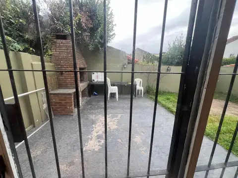 Depto Tipo Casa en Alquiler al Este