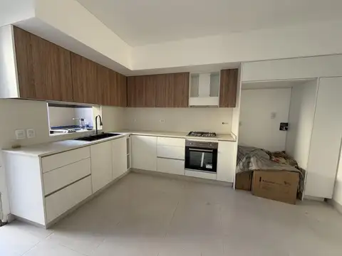 ÚNICOS - Triplex 5 Amb con Jardín y Piscina Excelente Categoría